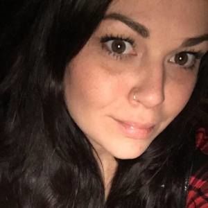 Meet your Posher, Daphne